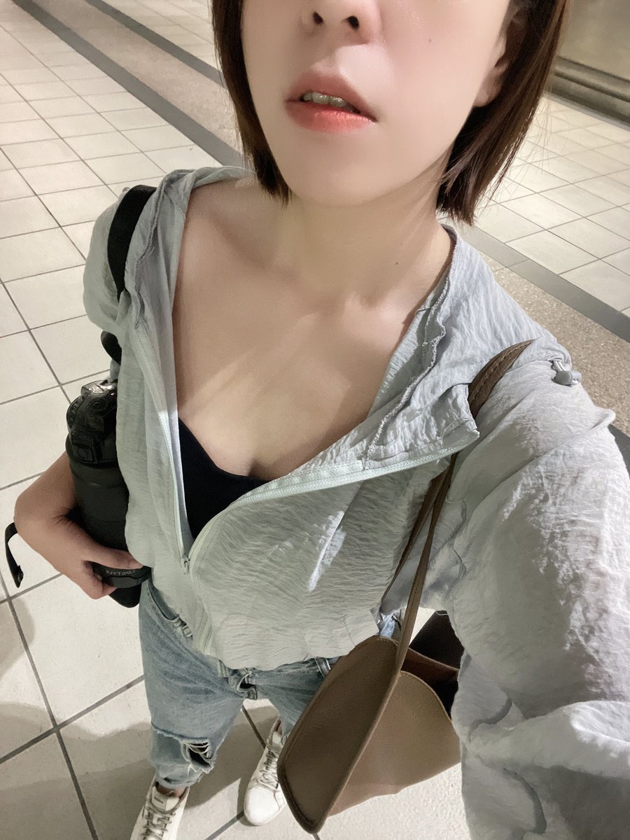 平常就是穿的如此的隨意

決定當個伸手牌
台中有什麼推推的日式料理嗎？ https://t.co/qPQhAjSqmK