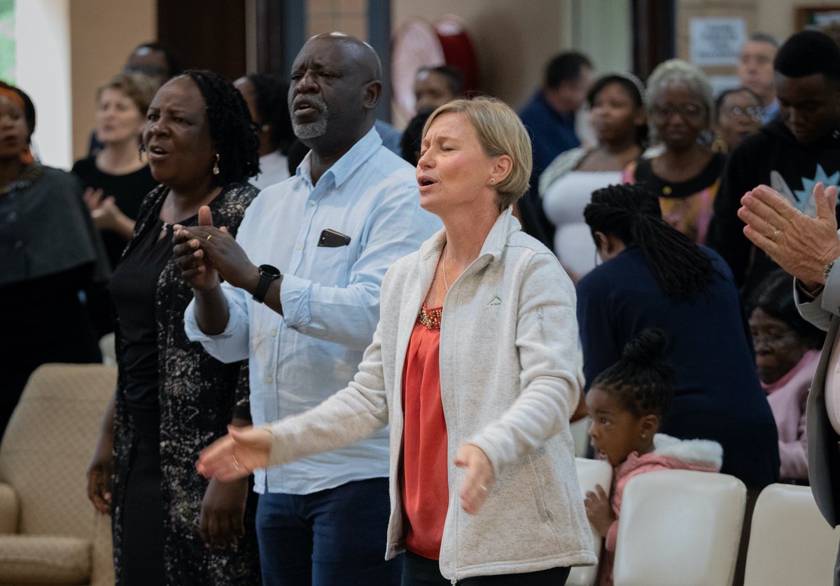 ctminews's tweet photo. #LadiesConference | Bulawayo, Zimbabwe | Richard Langworthy
The Regional Ladies Convention took place at Selborne Park Christian Church from April 5th to April 7th, 2024, gathering women aged 25 and above from various countries and regions. https://t.co/0LomQg249O