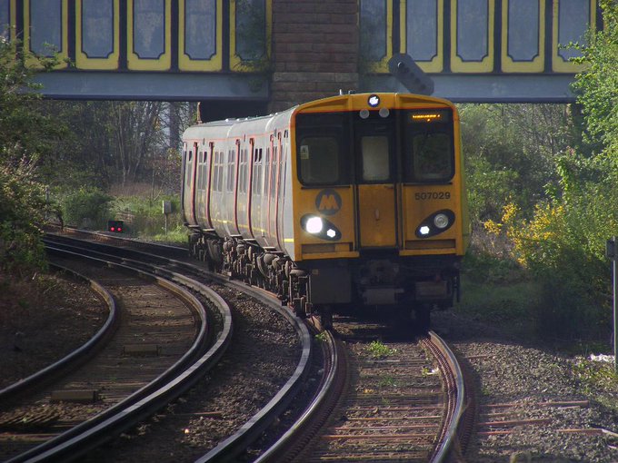 Merseyrail have cancelled some services today. 
 
Headbolt Lane via Kirkby line: 
 
 
Due to a broken down train at Headbolt Lane 
0725 Liverpool Central - West Kirby is cancelled  
0651 West Kirby - Liverpool is cancelled. This service will be reinstated at Bidston departing at 0706.  
0750...