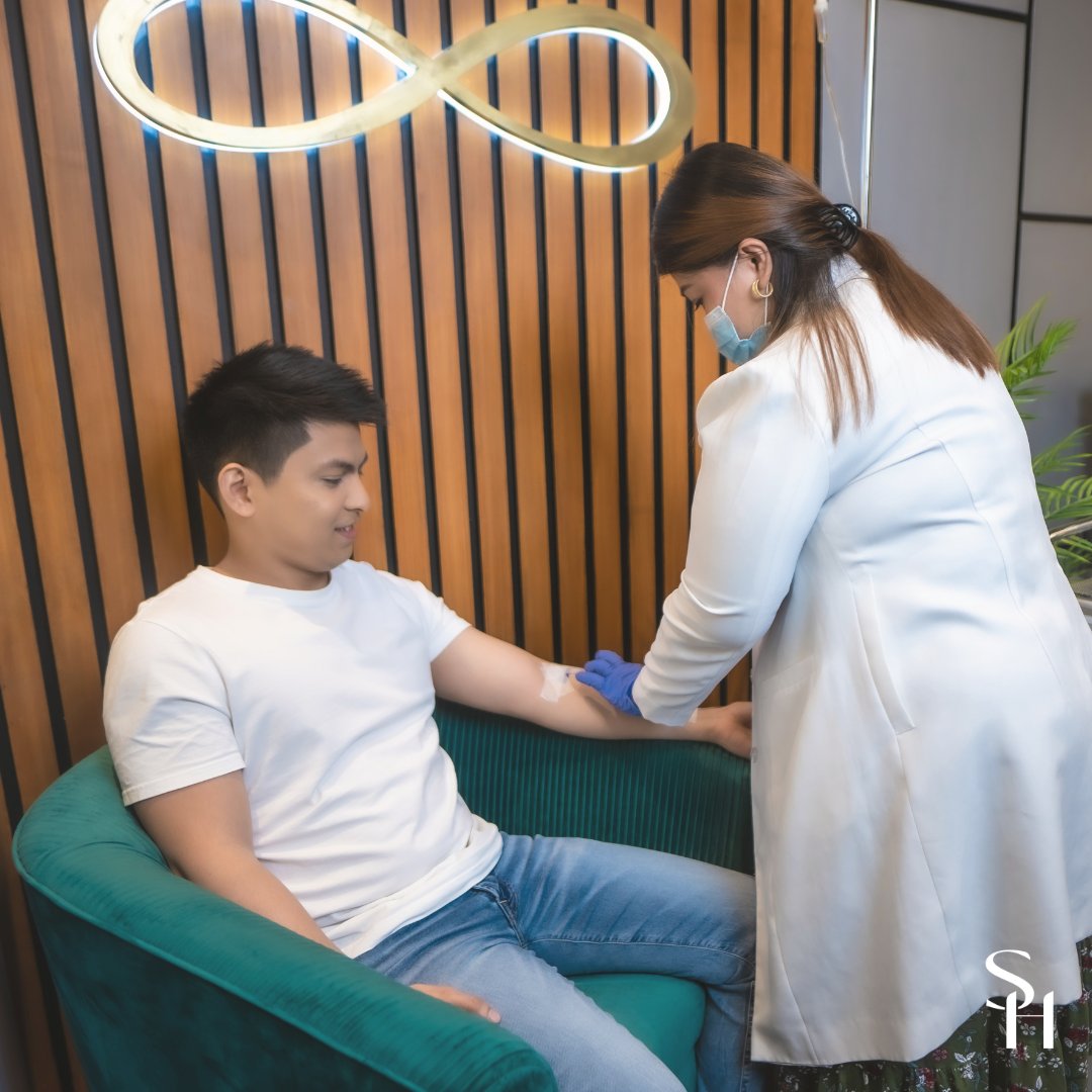 We always got your back whenever you need to pause and de-stress. Indulge yourself with a pampering session today to beat the midweek blues. ✨ #SkinHub #InfinitySpa