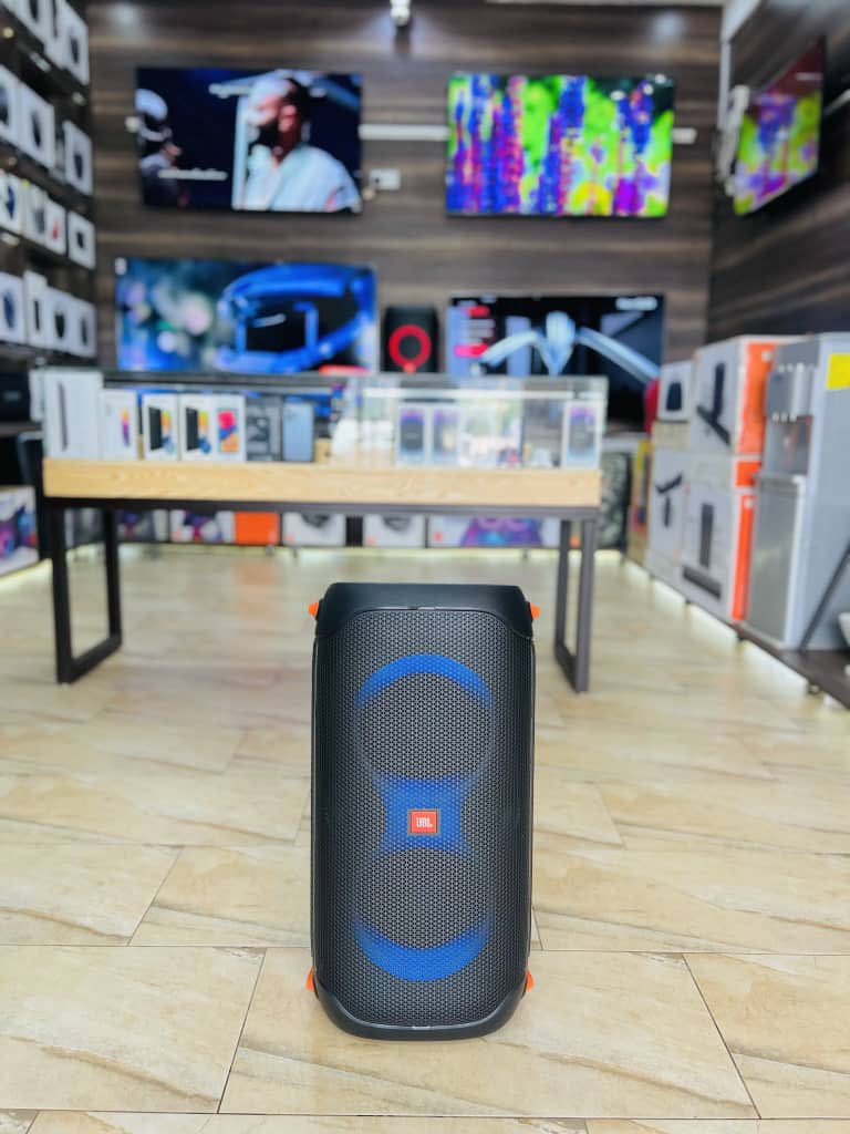 JBL PartyBox 110 - Portable Party Speaker with Built-in Lights, Powerful Sound and deep bass, Black 🏷️1,700,000UGX

📍Uk Mall kansanga G-06 
#Legendsaccessories