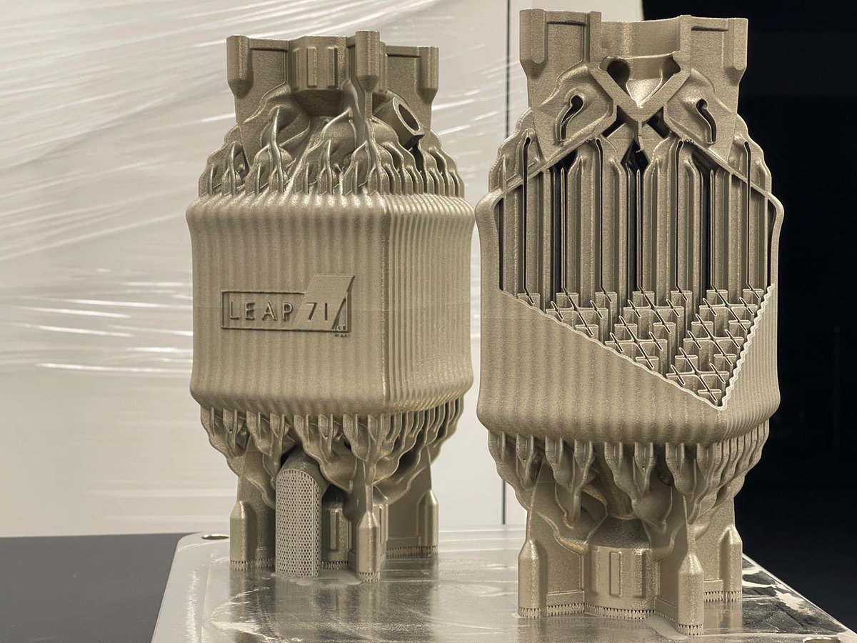 leap_71's tweet image. Thank you to our friends at #MimoTechnik for creating great prints of our #heatexchangers designed through #ComputationalEngineering @NikonSLM