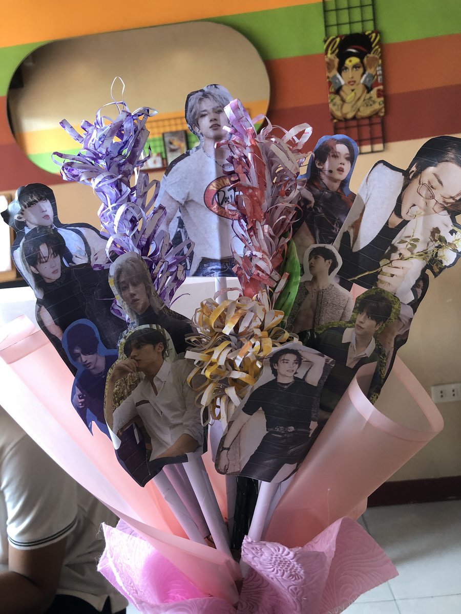 143heewon's tweet photo. <3333 https://t.co/8XY30WSSSR