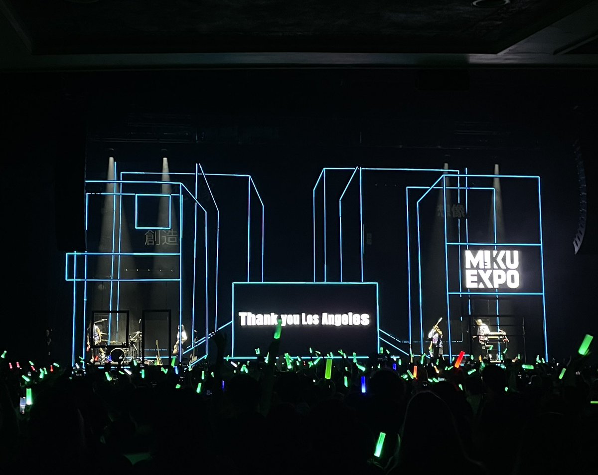 mikuexpo's tweet photo. 🌐#MIKUEXPO2024 North America🌐
The show in in Shrine Auditorium @ Los Angeles, CA has ended! Thank you so much for coming to see the show!💙 https://t.co/yslUHhsL4K