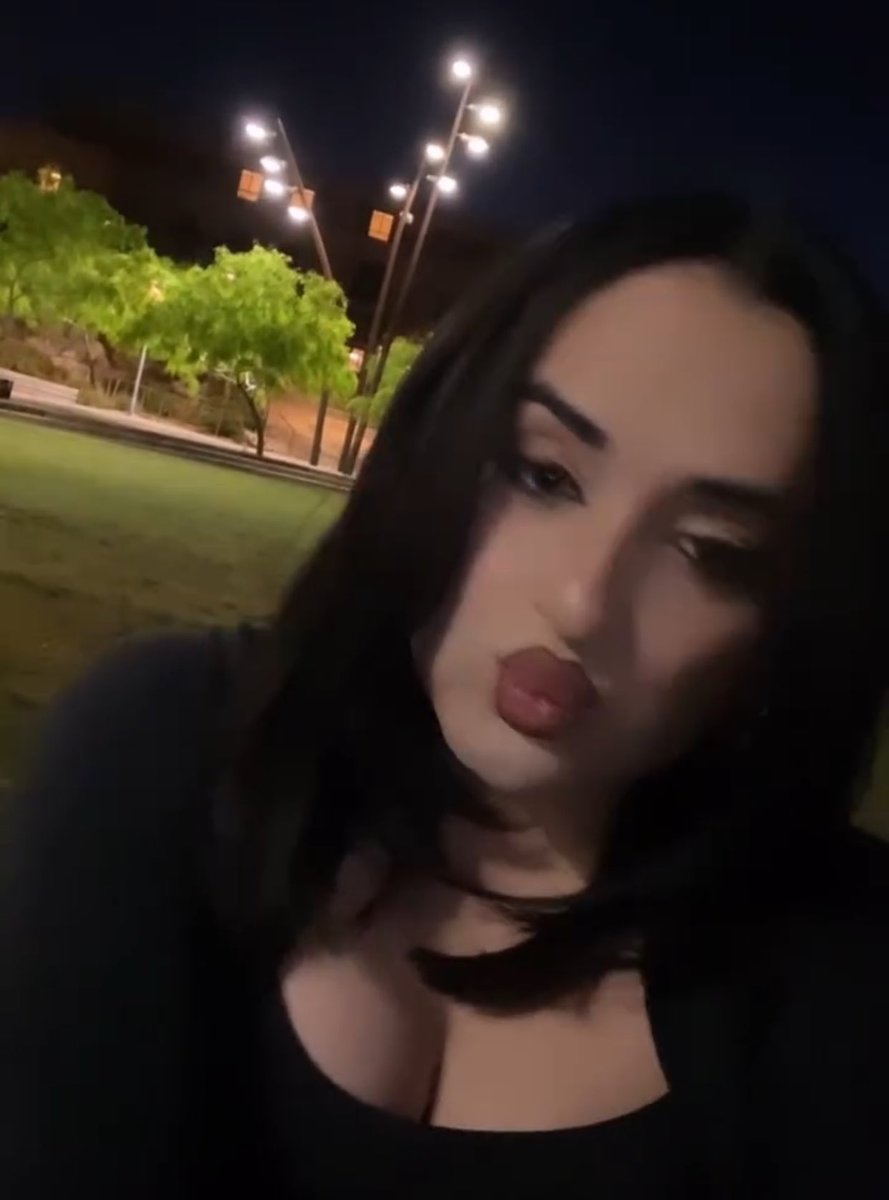 𝒬𝓊𝑒𝓉𝓏𝒶𝓁𝓎🇲🇽 tweet media