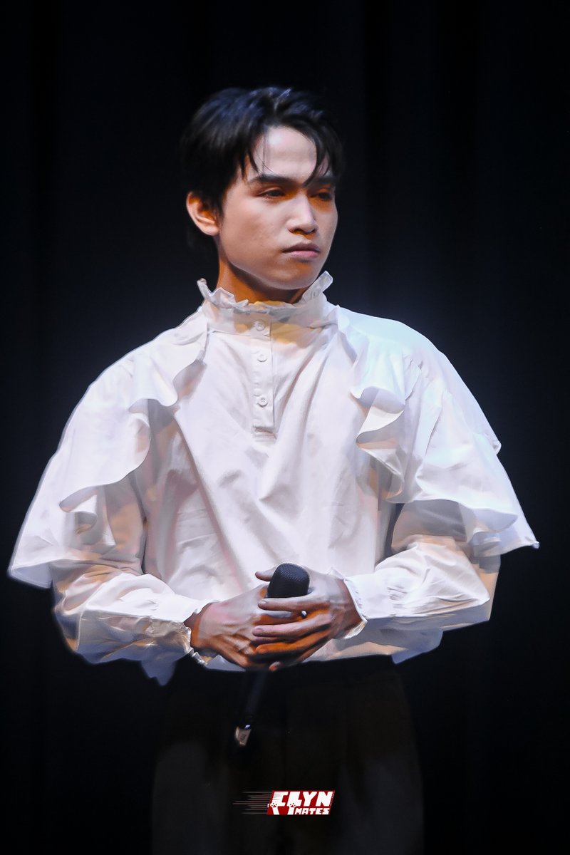 CLYNmatesOFC's tweet photo. π±6ENSE Clyn
Position: Lead Rapper
π240405 | RE:3 @6ENSEofficial DEBUT Showcase
π Music Museum
check the link for more:
https://t.co/ddEdSwupTW
#6ENSE #6ENSE_HUG
#6ENSEDEBUT #HUG
#6ENSE_CLYN #CLYNmates
π·: Arlan https://t.co/QgSRrElUtw