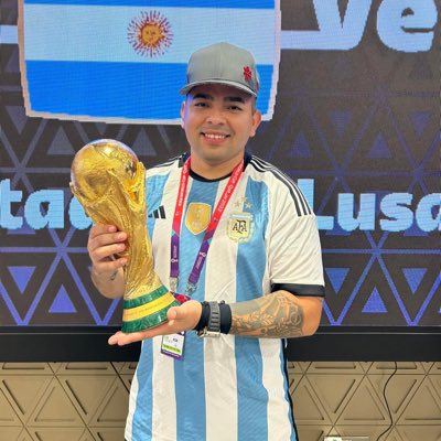 DanyAle_32's tweet photo. #NuevaFotoDePerfil https://t.co/cQZGgkNDFy