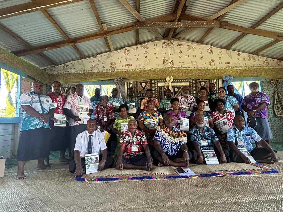 @forestry_fiji under the International Tropical Timber Organization (ITTO) project, facilitated a Community Based Management Guideline for Mangrove Rehabilitation and Restoration Training in Tailevu and Rewa this week. 🔗read more: rb.gy/d9l96m