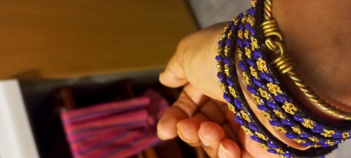 mamta_rao12's tweet photo. I dint think I'll have one of these trends in my gallery. But here goes!
#banglemedia https://t.co/NJAWrEjY0c
