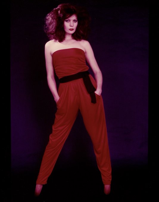 #ThrowbackThursday #1981 😊 https://t.co/7pCwbQB7et<a href="/tag/throwbackthursday"class="tags">#ThrowbackThursday</a>