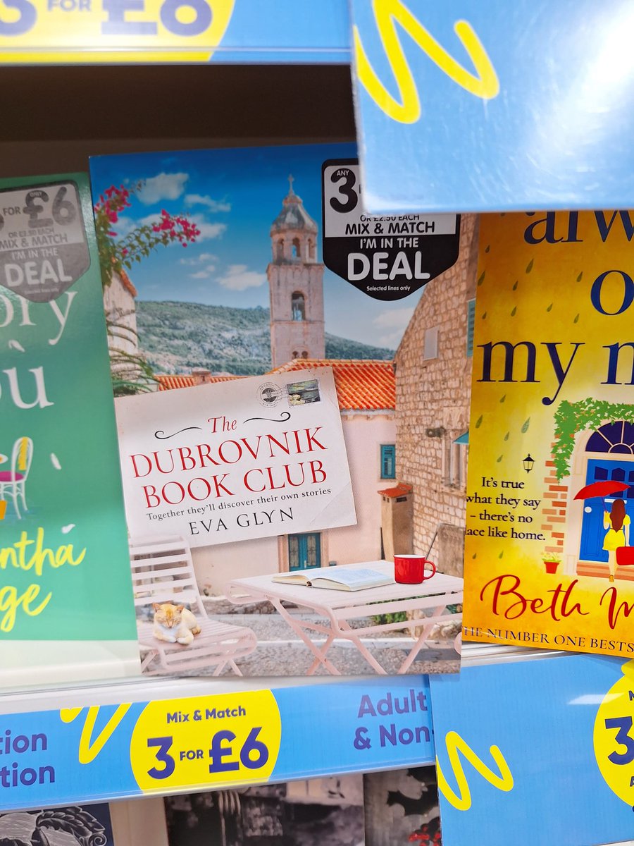 The latest sighting of The Dubrovnik Book Club in @TheWorksStores is in Bognor Regis. I'm loving these #shelfies, so if anyone is kind enough to take one and tag me, I'll put them in a draw to win one of my books!
#Paperback #GiveawayAlert #BookTwitter #BookDeal