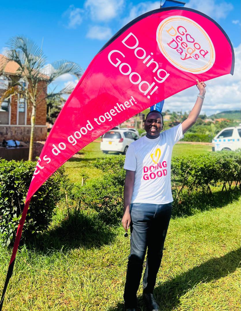 By engaging in acts of service, young Ugandans are spreading positivity and encouraging togetherness through good deeds and this serves as an inspiring example for us all. 
#GoodDeedsDay 
#LetsDoGoodTogether