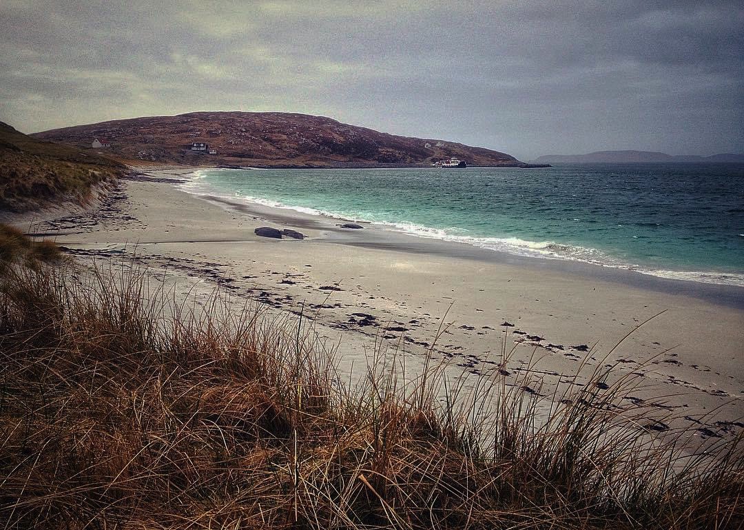 Beauty under the Rain
Good Thursday lovely people in my phone.

#ThursdayMotivation #GoodVibesOnly #spring #StormHour #jefinuist #outerhebrides #scotland