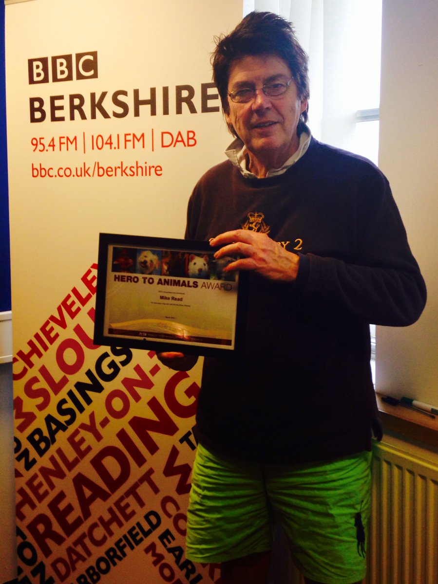 Just been reminded that it was ten years ago this month that they very kindly gave me this award. 'Brave Act in the Nick of Time Saves Life and Earns BBC Berkshire DJ ‘Hero to Animals’ Honour.' I'll stick to playing music this morning on HeritageChart Radio from 7.00am