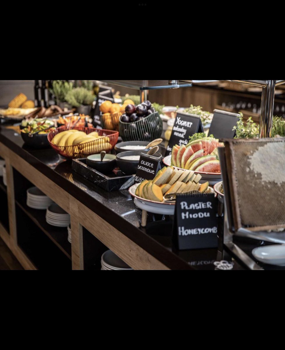 Radisson blue hotel #بولندا ⭐️⭐️⭐️⭐️⭐️

هذا الفندق ضروري تسكن فيه اذا بتروح #زاكوباني طبعا كعادة راديسون اختيار دايما موفق بالموقع بالاضافة الى الخدمه والنظافه والمرافق 💯 

شاركونا تجاربكم وايش رايكم في بولندا بشكل عام ؟😍
🔷📍 booking.com/hotel/pl/radis…