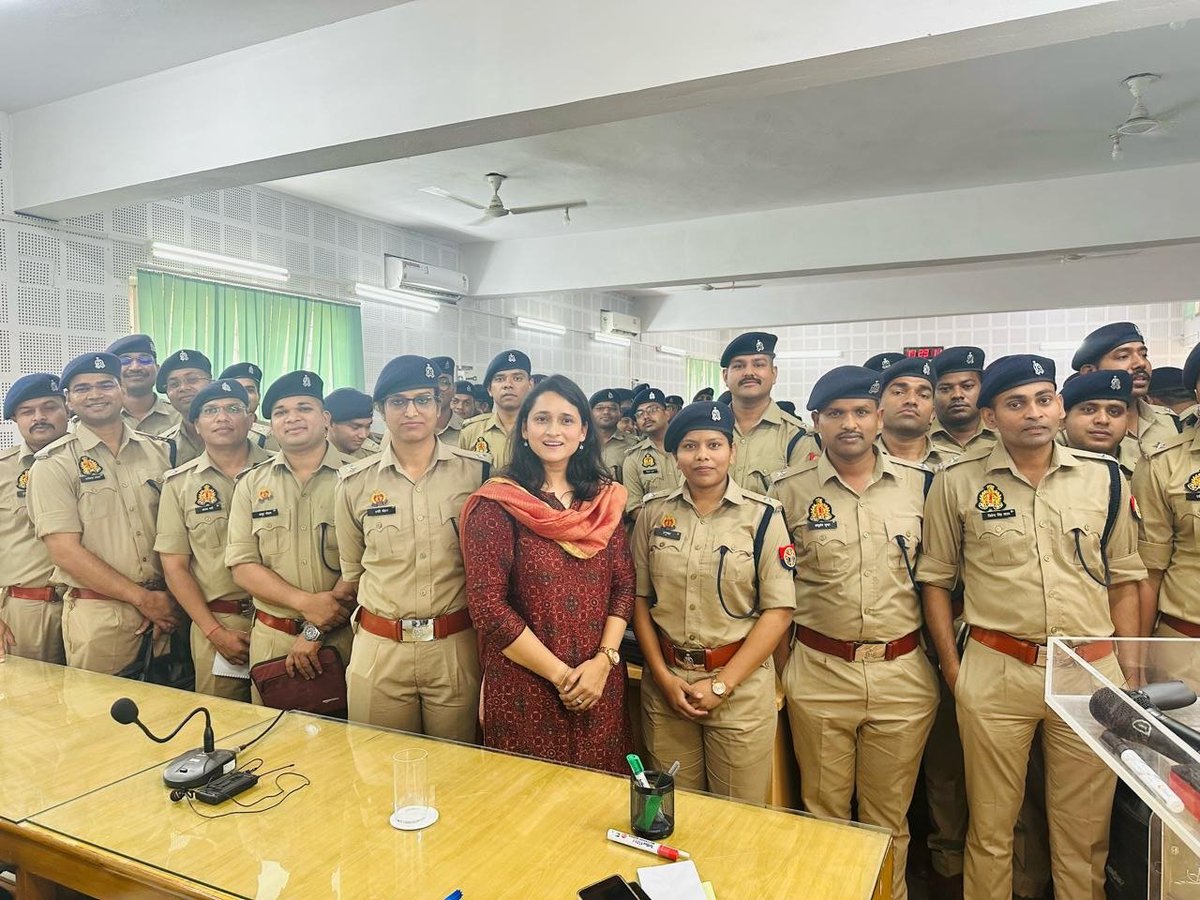 In learning you will teach, and in teaching you will learn.  
#opportunity to address #dspbatch #UPPolice at @policetrainingacacademy
#moradabad #Training
@Uppolice @dgpup