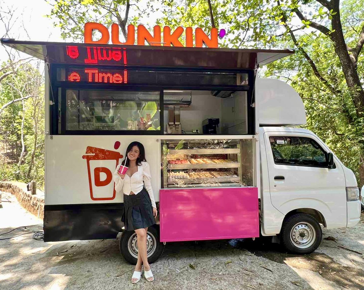 Dunkin’ Food truck ready to serve on-the-go summer treats! 😎 #BelleMarianoDunkinPH