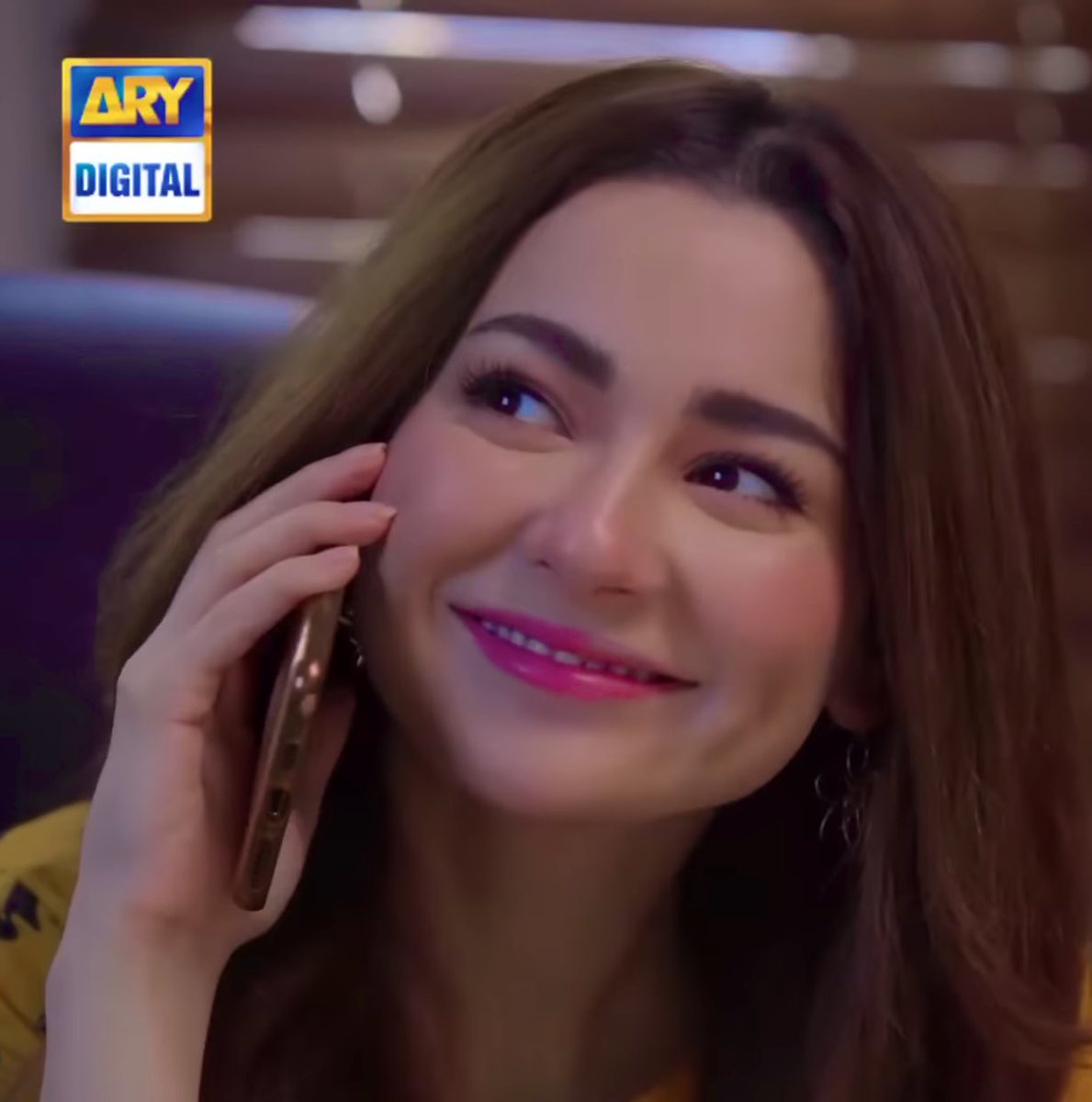 Hala or Rumi?

I don’t even need to mention how different this two characters were from each other,but the way she played both with such ease,proving her range as an actress,whom will you choose?
#HaniaAamir #merehumsafar #ishqiya