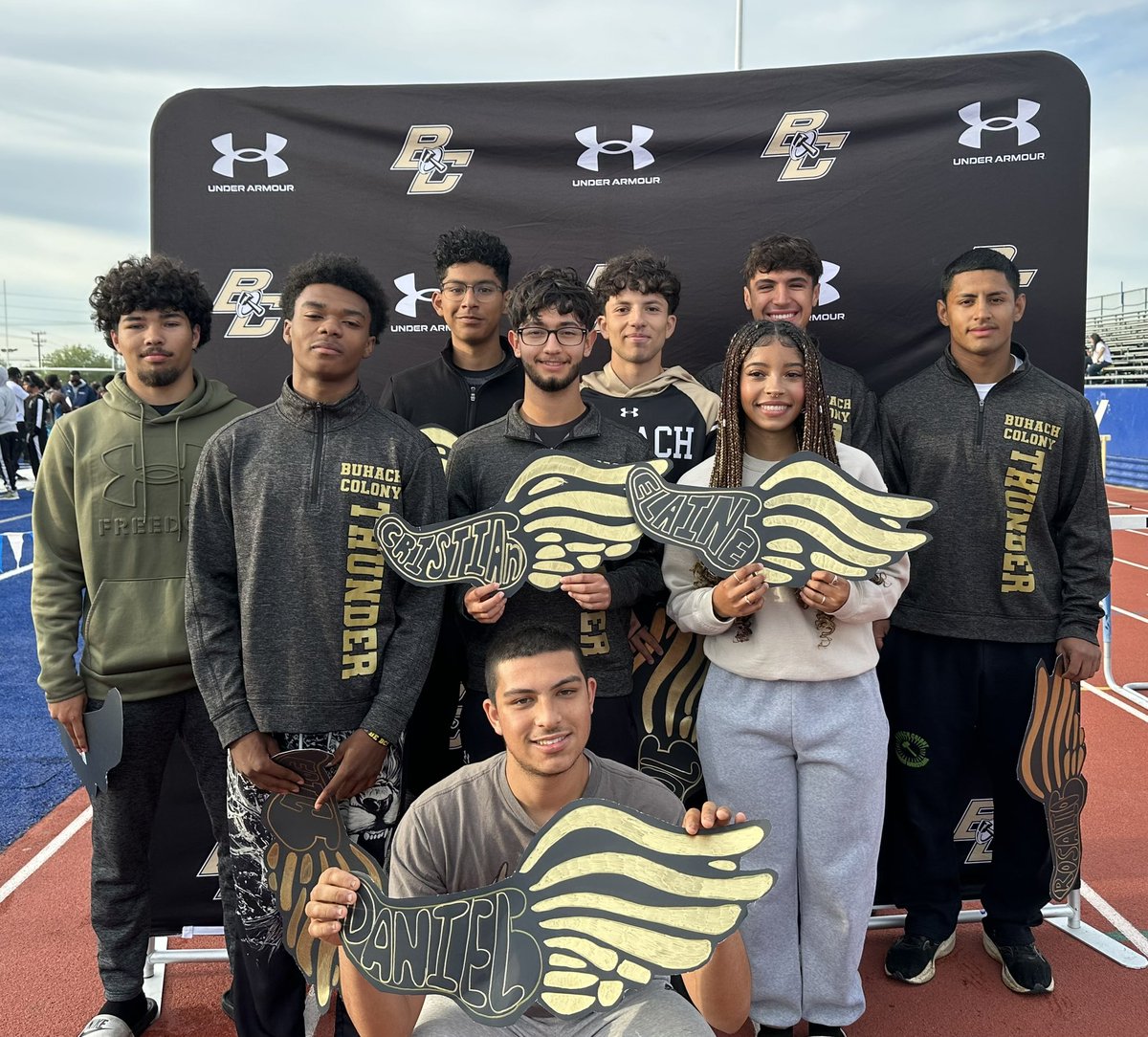 Congrats to our track seniors on their senior day today at Dave Honey Stadium! We wishyou the best in your future endeavors and thank you for all your hard work and dedication! ⚡️🌟 #BuhachPride