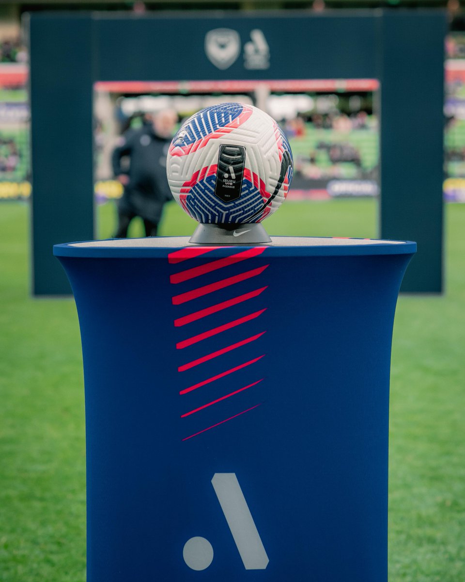 CALLING ALL MEMBERS 📞 In honour of Member Recognition Round, we're giving one lucky member the chance to deliver the match ball on Saturday ⚽️ To enter, all you have to do is like this post and comment below 👇