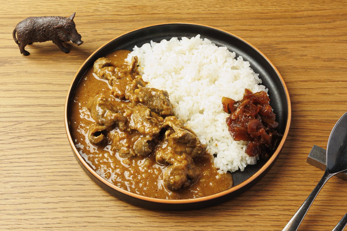 currydashi's tweet photo. カレーだしっ！ついに都心店誕生！
デリバリー専門で、西麻布より都内の皆様にお届けしますっ！
メニューもオリジナルで、イノシシ、ラム、牡蠣などを使ったプレミアムなカレーが揃い踏み！ぜひ！
https://t.co/Emg0SHjo1r

@takapon_jp 
@curryman4u 
@currydashi_azab https://t.co/3rRrJaMzWH