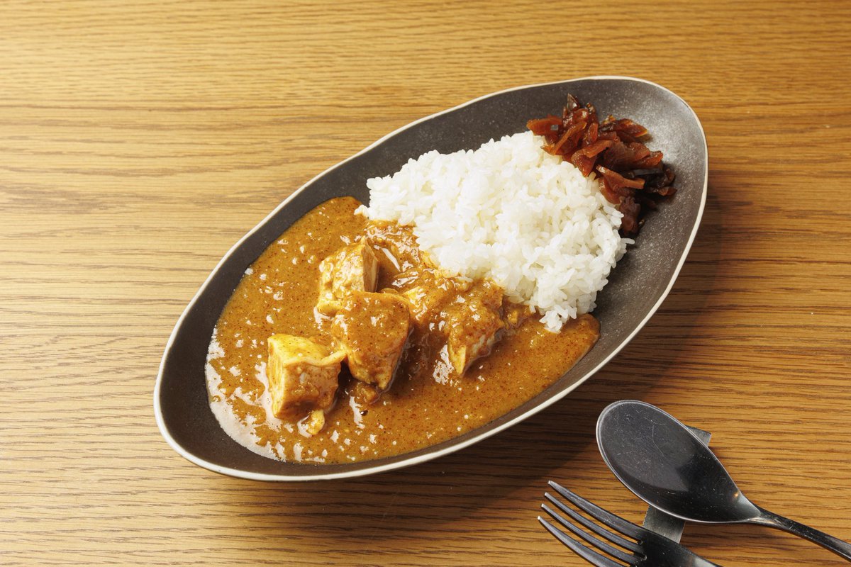 currydashi's tweet photo. カレーだしっ！ついに都心店誕生！
デリバリー専門で、西麻布より都内の皆様にお届けしますっ！
メニューもオリジナルで、イノシシ、ラム、牡蠣などを使ったプレミアムなカレーが揃い踏み！ぜひ！
https://t.co/Emg0SHjo1r

@takapon_jp 
@curryman4u 
@currydashi_azab https://t.co/3rRrJaMzWH