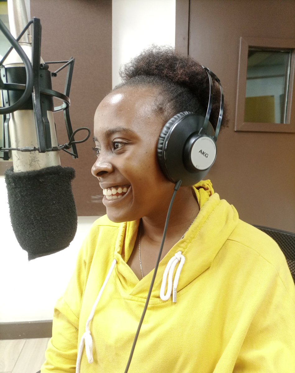 'I was in Form 4 when my mother started chemotherapy treatment. I had to miss a whole term just to take care of my mom.' - Riziki, Rachel's daughter 
#Brekko
#TrueGhettoStory