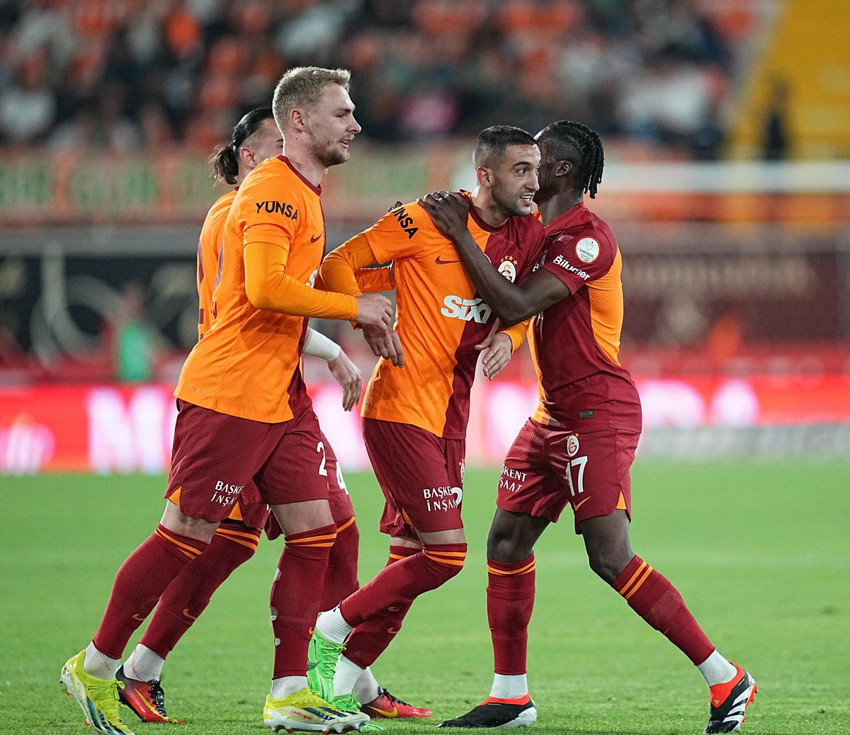 Günaydın #Galatasaray Ailesi