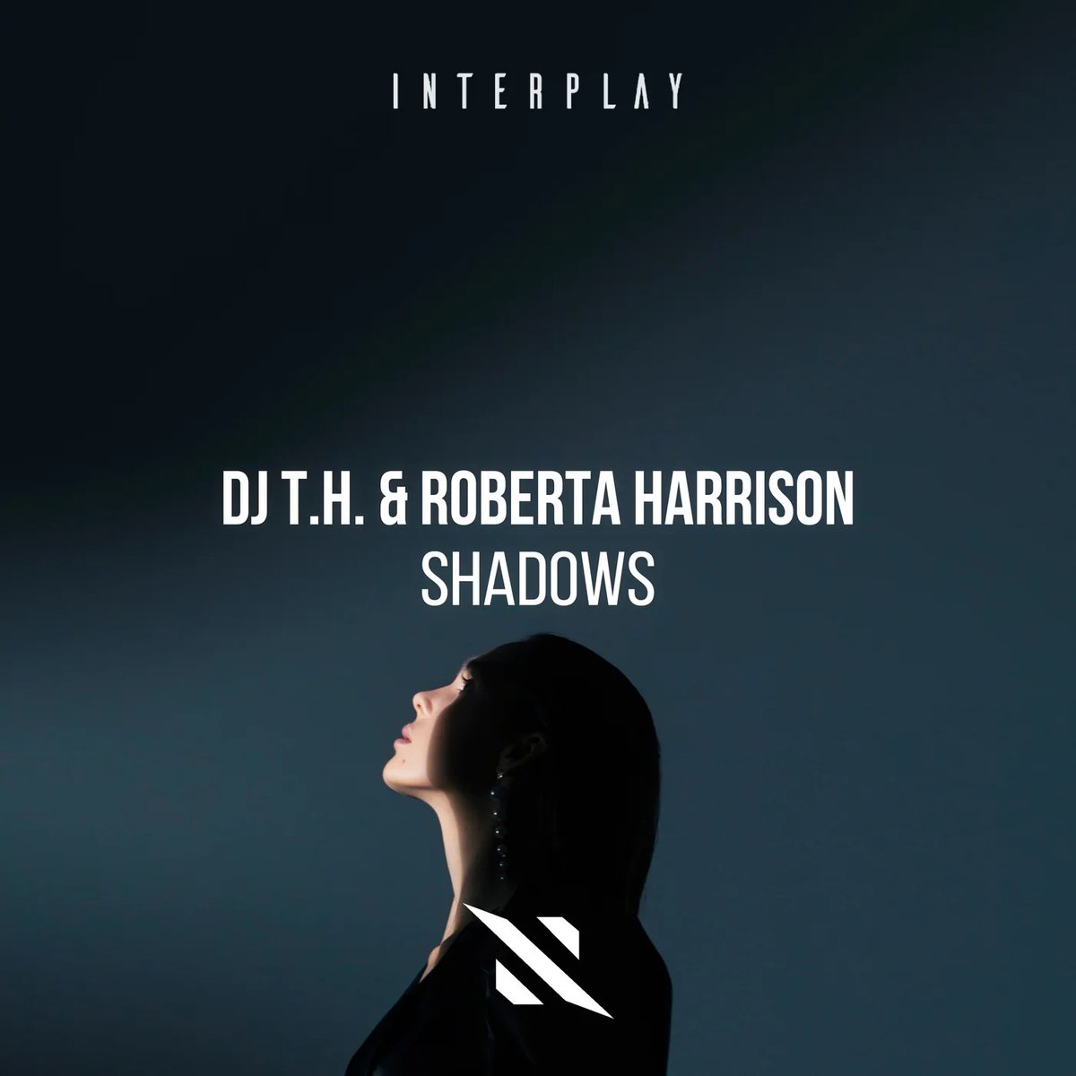 Final Track

13- @DJ_T_H & Roberta Harrison - Shadows [@InterplayRec]

listen: listen.1mix.co.uk

#trance #trancefamily #NowPIaying @1mixTrance