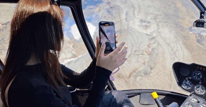 _asohelicopter's tweet photo. 【Lowest price in the industry/业内最低价 ✨】
Fee/票价: 3min ￥5,990～
Open hours/运行时间: 10:00 - 16:00

🇺🇸 The tour will operate when there are 2 or more pax.
 🇨🇳直升机原则上由两人或两人��上参加

🇺🇸Flight may be cancelled due to inclement weather.
🇨🇳可能因天气原因而变更或取消