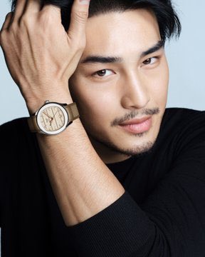 Vicky990820's tweet photo. That’s global! Global! Global ambassador! Omggggg

#PiagetSociety #Piaget150 
#ApoNattawin @Piaget @Nnattawin1 https://t.co/gMoXhbqOBb