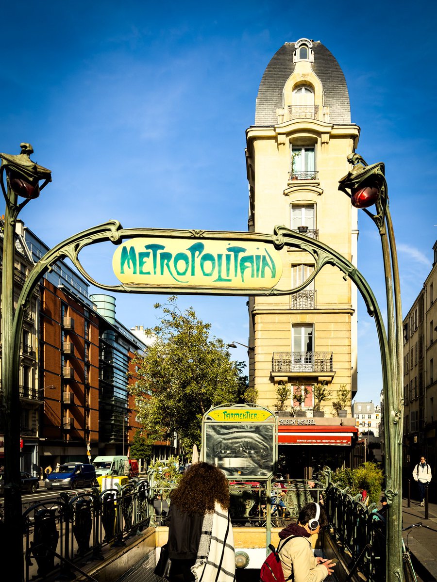 sandradimbour's tweet photo. #bonjour

#avenueparmentier 🙂 #paris #iledefrance #france
Color version  

#people #buiging #architecture #view #street #streetphotography #shotbyme #shotoniphone #iphonephotography #mobiography #mobitog #parisphoto #reponsesphoto #beautyinthecity #city https://t.co/Z44wP8gcTT