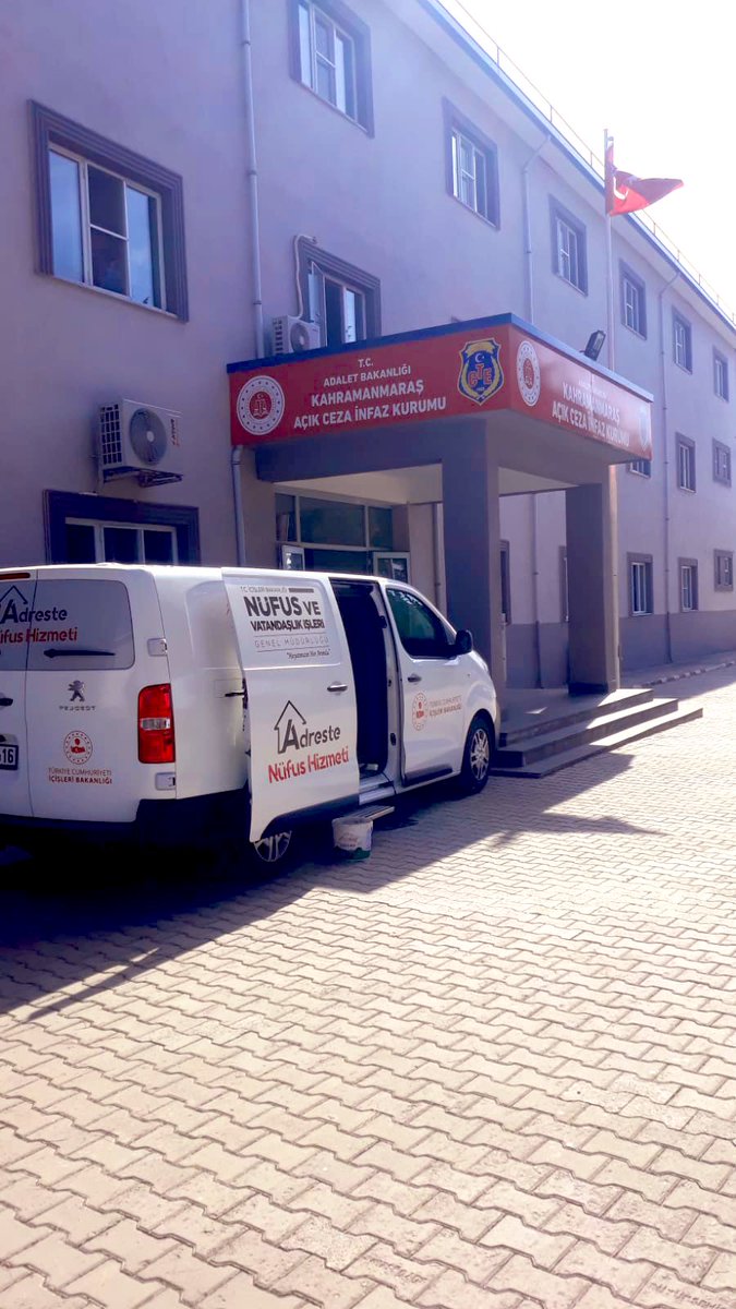 kmarasnufus's tweet photo. Mobil Hizmet Aracı ile Kahramanmaraş Açık Ceza İnfaz Kurumundaki  33 vatandaşımızın kimlik kartı müracaatı alınmıştır.

#HayatınızınHerAnında 
@AliYerlikaya 
@itasyapan
@TCNufus 
@mukerrem_unluer 
@TCkahramanmaras 
@sevgulzengin_ https://t.co/b4TgVsqyjn