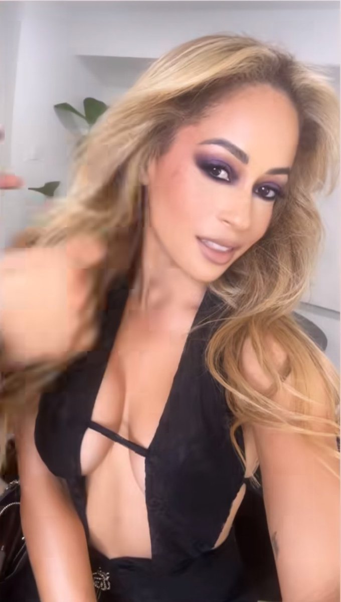 Hey, it's Kayla ! \ NOT @KaylaBraxtonWWE tweet media