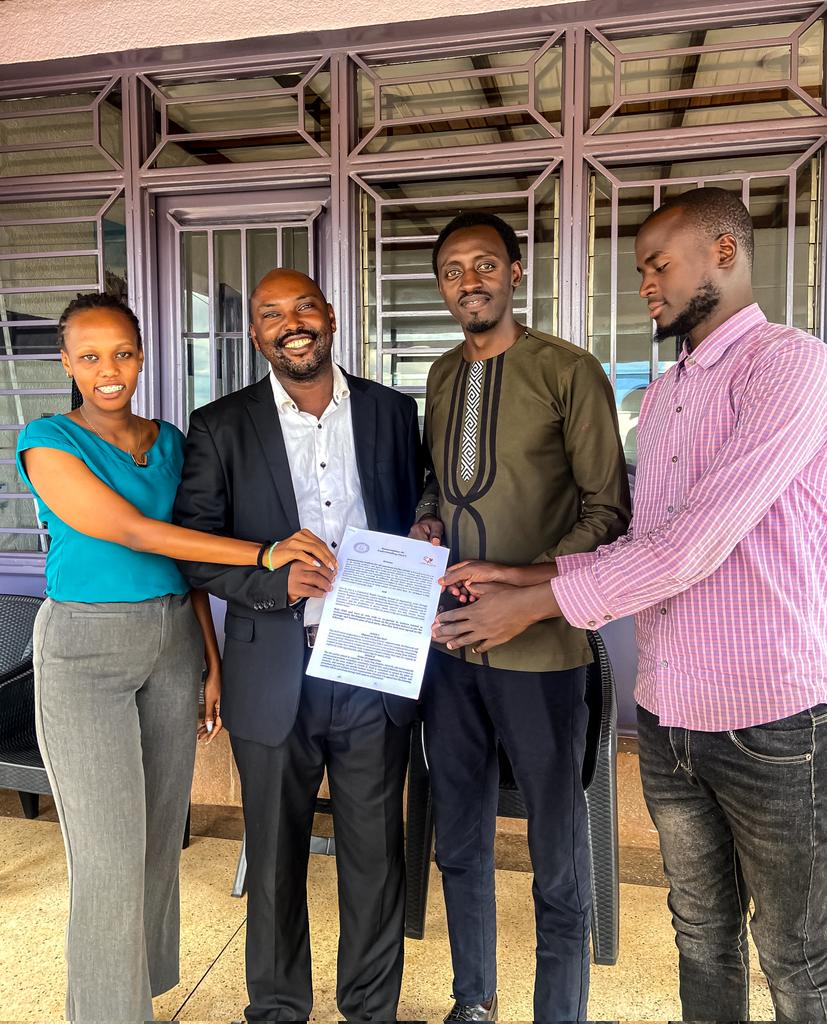 LoveInArtshub's tweet photo. On April 17th, 2024, Love In Arts joined forces with @SIASRwanda to empower youth through innovative talent development and socioeconomic-focused research. With #SIAS, we're pioneering new approaches to #combat_poverty, #empower_women, #engage_youth, and #community_development. https://t.co/NeSJ2KqGD3