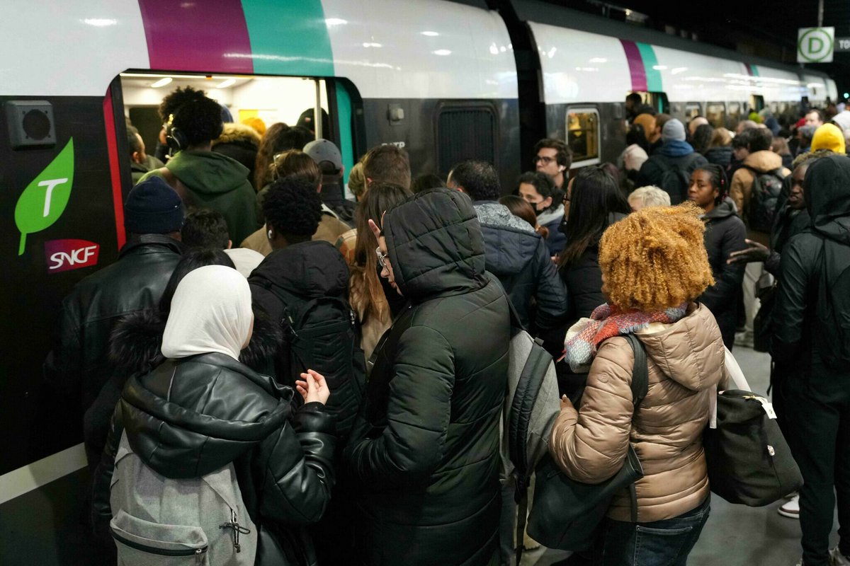 Paris : la plateforme de remboursement pour les retards de RER et Transiliens prolongée jusqu’au 24 avril ➡️ l.leparisien.fr/J2OR