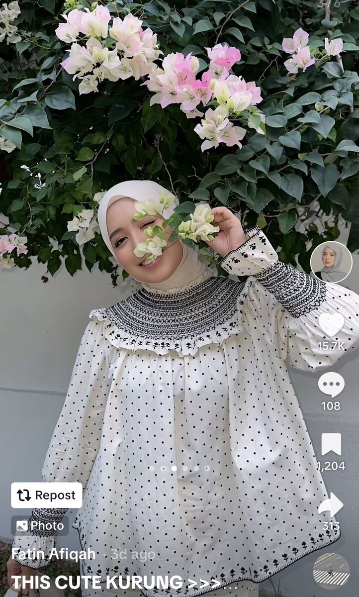 hazelnutsedaps's tweet photo. Cantiknya fatin afiqah pakai baju petit moi! CUTEEEE gila baju tu🥺🤍 

Takde yang nak preloved petit moi ke uwaaa😩😩😩 https://t.co/cURAoYRGnx