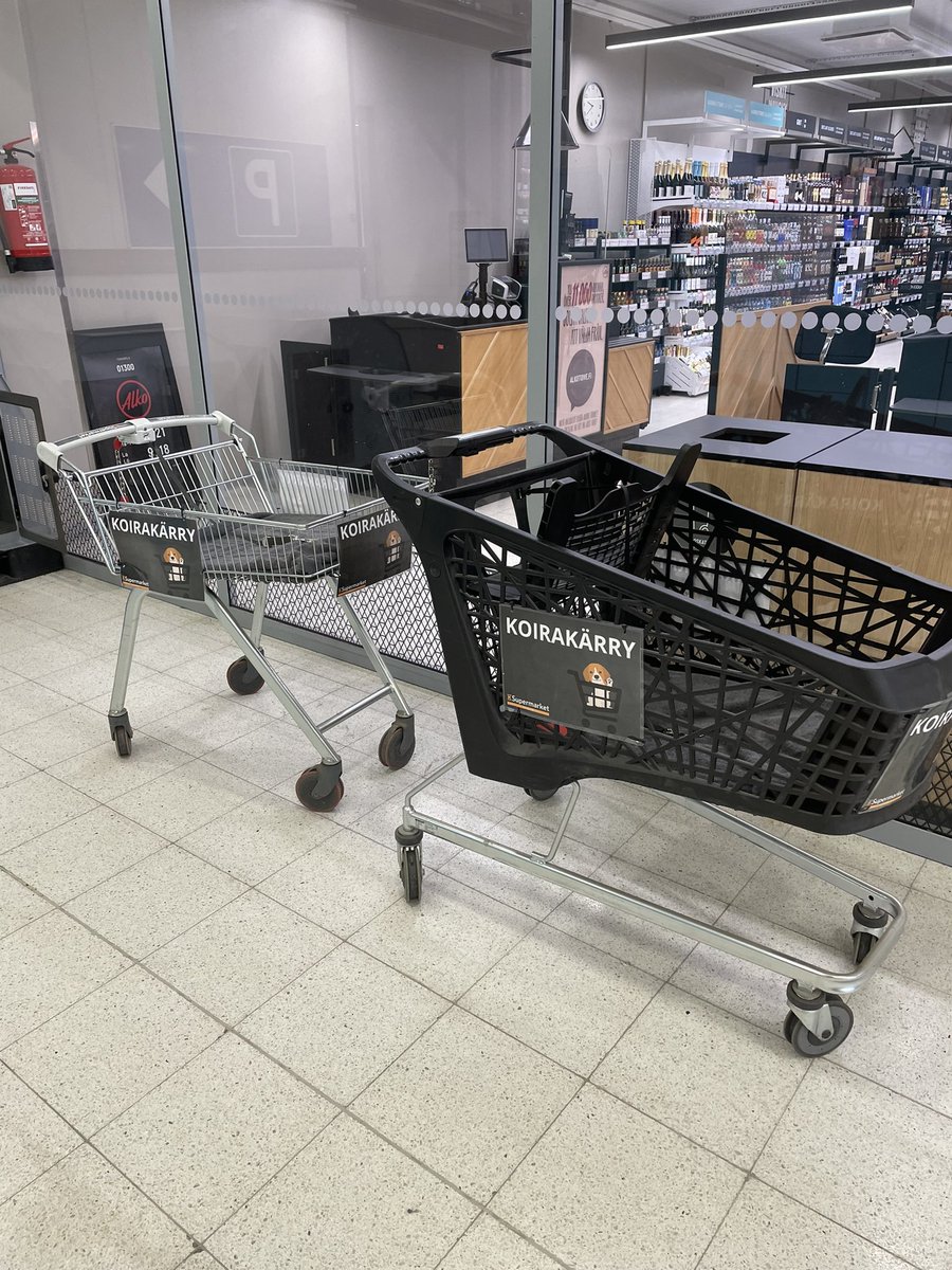 Nämä uudet koirakärryt ovat olleet kyllä kovassa käytössä! Hieno idea henksulta👍