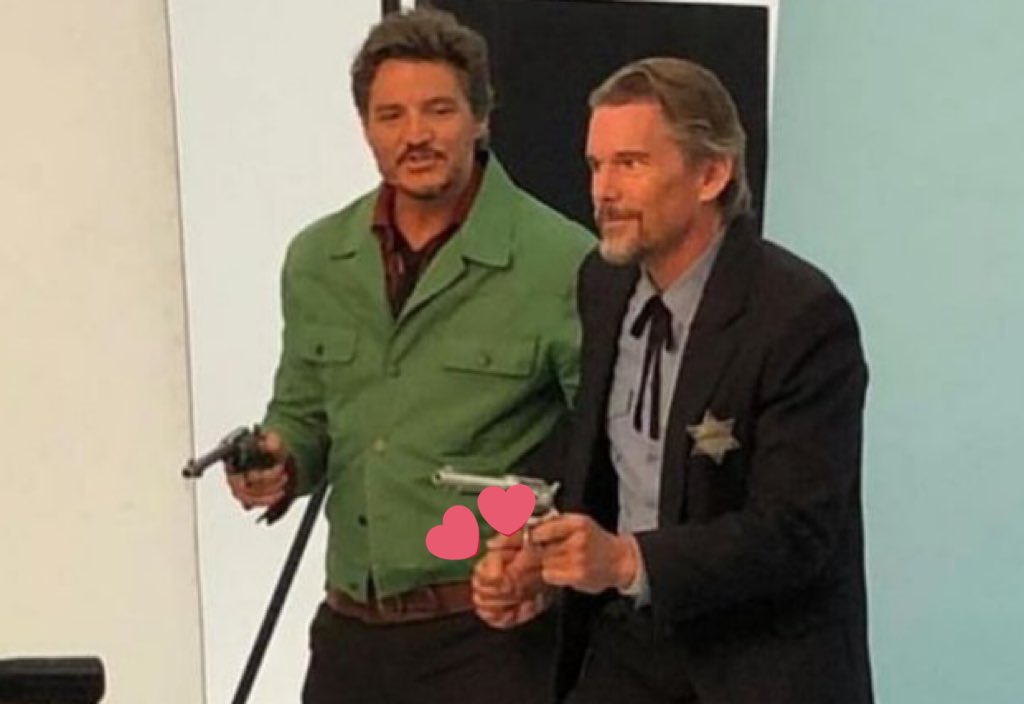 HELP i didn’t notice pedro and ethan were holding hands here 🥹🥹🥹🥹🥹🥹🥹🥹🥹🥹🥹🥹🥹🥹🥹🥹