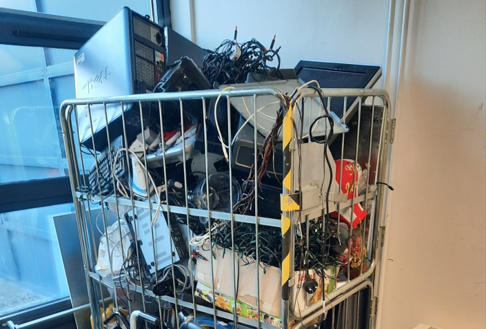 Dublin homes - WEEE Recycling Collections Waste electrical / electronic equipment recently collected for sorting / safe recycling. If you need a cost effective collection from your home in Dublin, please let us know. We are happy to help - recycleit.ie