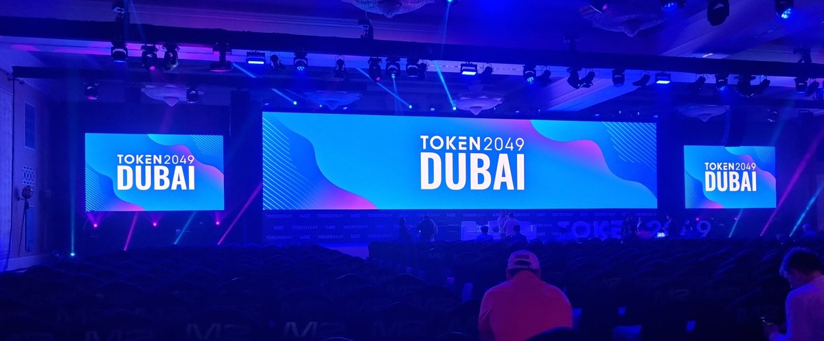 صباح الخير من Token2049 دبي 😎
من أجواء افتتاح المؤتمر الشهير <a href="/token2049/">TOKEN2049</a> الذي يضم أهم وأكبر مشاريع الكريبتو🔥
#token2049dubai