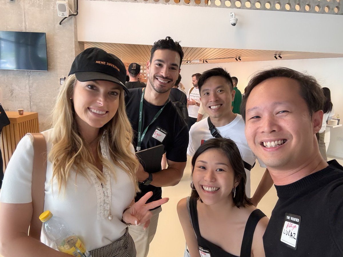 Great chatting with friends from <a href="/infinex_app/">Infinex</a> and nice meeting you @hey_amme. Excited for the first ever meme conference <a href="/MemeGlobal_/">mem</a>  in Sydney!