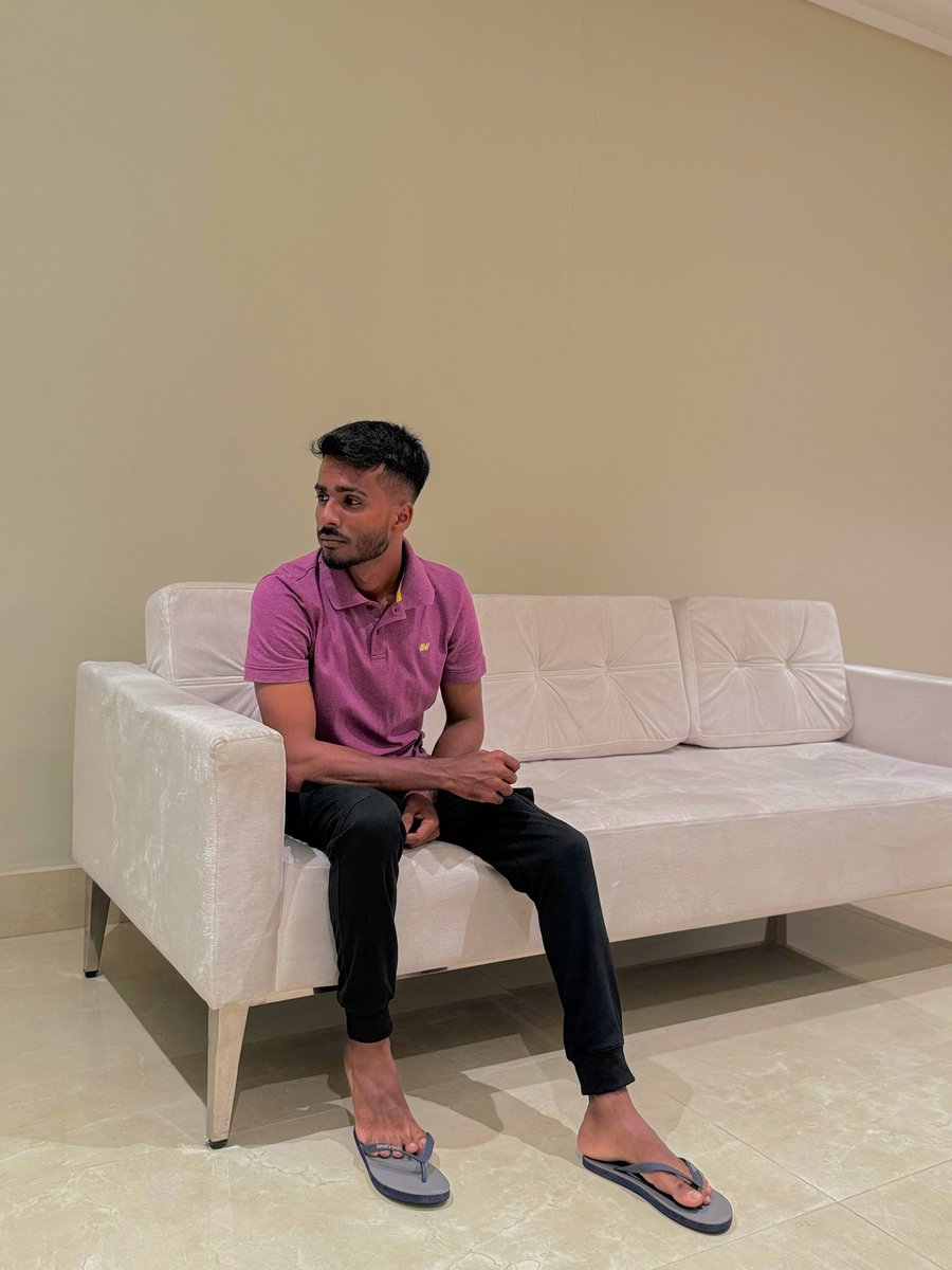 chamujith_c's tweet photo. Hi prens  🤍😜

#chamujithkumarasinghe #chamujith #chamu https://t.co/6RIjVQ0oII