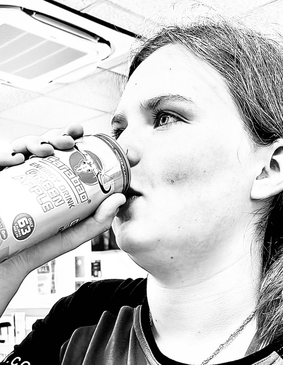 picsoftheeye's tweet photo. Great black n white shot thanks to my model #bnwphotography #photooftheday https://t.co/0PV4jjkGa8