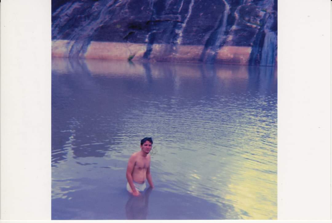 YounusFarhaan's tweet photo. Happy to Share This On #WorldHeritageDay
while working at #DevarakondaFort & Village. I received a msg frm a great International poet book writer my friend #KerryShawnKeys (Gopiah)
He visited #Devarakonda in 1966
@Andrew007Uk @UKinHyderabad
@HiHyderabad @DonitaJose @umasudhir https://t.co/xmgq57AxCF