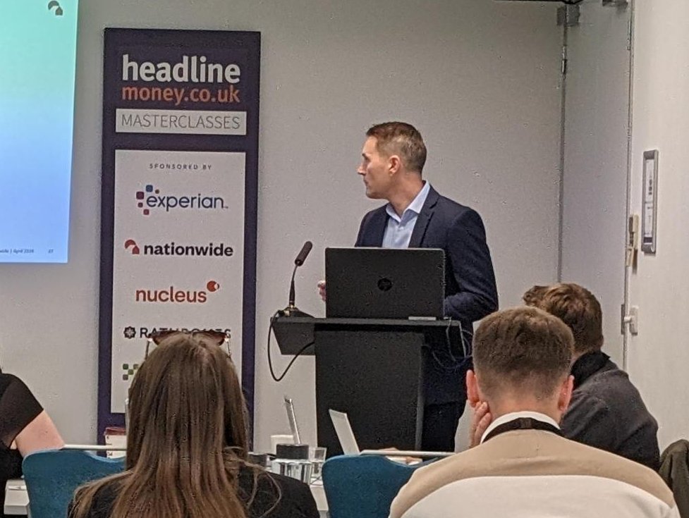 Speaker Henry Jordan, Director of Home from @NationwidePress explains the clear preference for two and five-year fixed rates for money journalists at #HMMasterclass