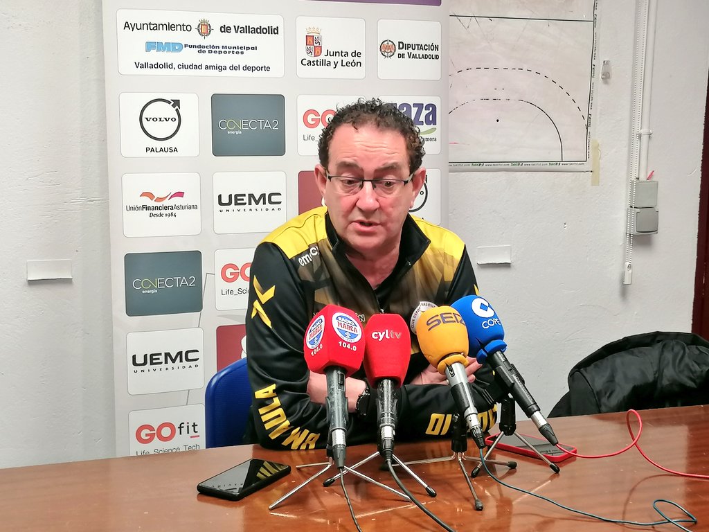 🎙️@Miguel_bm_aula, antes de recibir al @BalonmaBeraBera: 'A los equipos pequeños nos da muchas más posibilidades de sacar una eliminatoria hacia adelante este nuevo formato de ida y vuelta en play off. Vale lo mismo ganar por 1 que hacerlo por 30. Habría prórroga de 10 minutos'