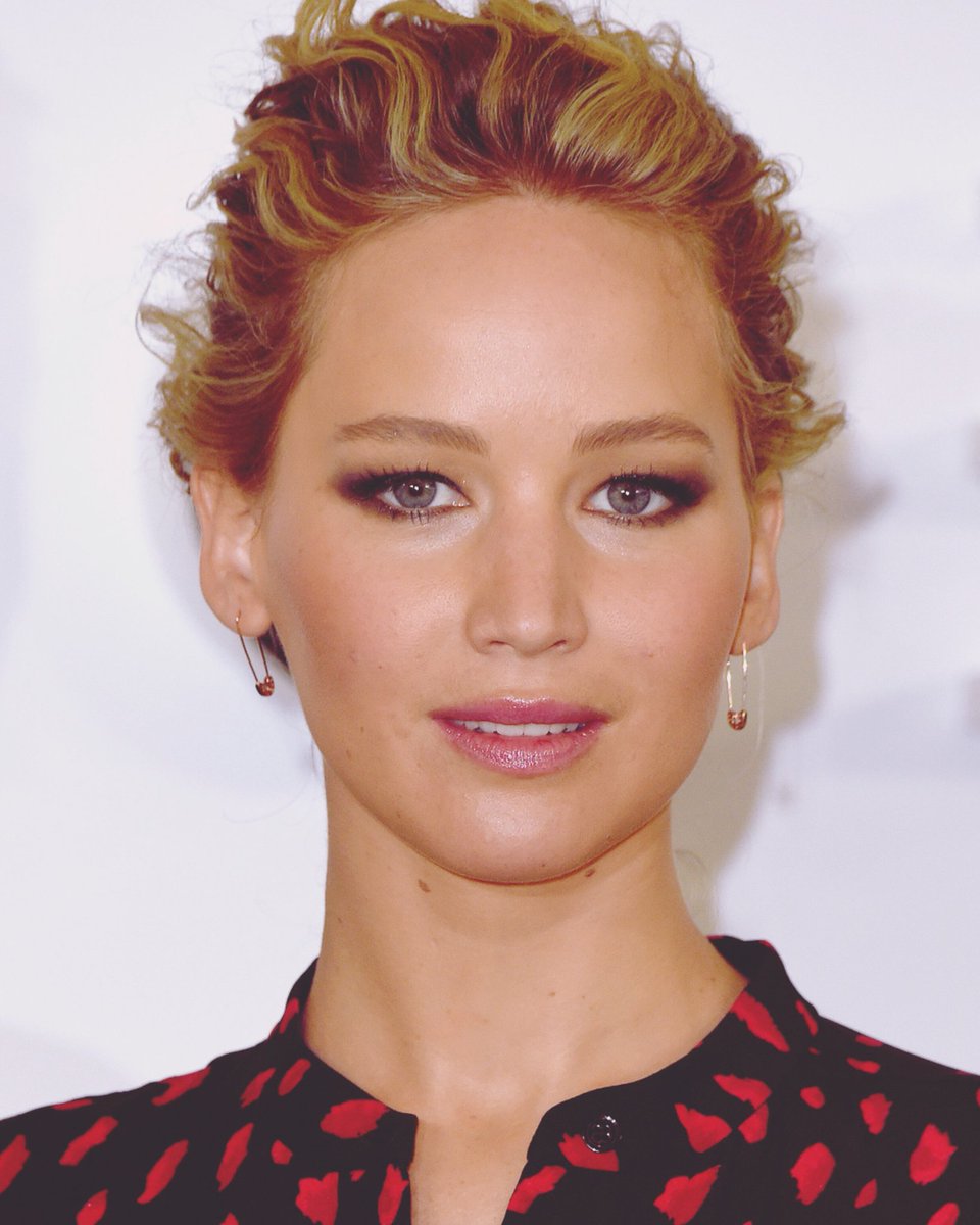Circlemiracle1's tweet photo. Jennifer Lawrence claims working alongside Leonardo DiCaprio and Timothée Chalamet was "absolute misery."

https://t.co/TksxZ2xNip

#celebrities #celebrity #fashion #hollywood #actress #entertainment #music #celebrityleaks #Movies https://t.co/GjaXScNLhR