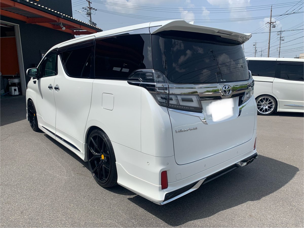 FLEXAUTO001's tweet photo. AGH30 ヴェルファイア 後期モデル✨
陸送業者へ車輌お渡し致しましたので到着まで今しばらくお待ち下さい🙇♂️
この度はご契約ありがとうございました😊
#稲沢市 #フレックスオート #toyota #AGH30 #ヴェルファイア #HKS #modell ista #ボディコーティング #納車 https://t.co/uIT03ITPrO