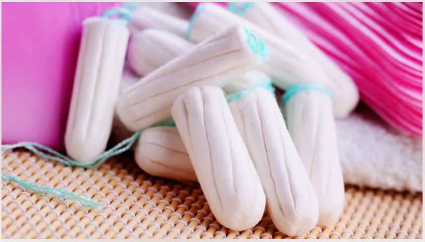 Top producers are now creating tampons with little cardboard or plastic sticks to make applying easier and more convenient.

Know more: tinyurl.com/2bnhw233

#FeminineHygiene
#PeriodCare
#MenstrualHealth
#Tampons
#PeriodProducts
#WomenHealth
#EmpowerWomen
#HygieneMatters